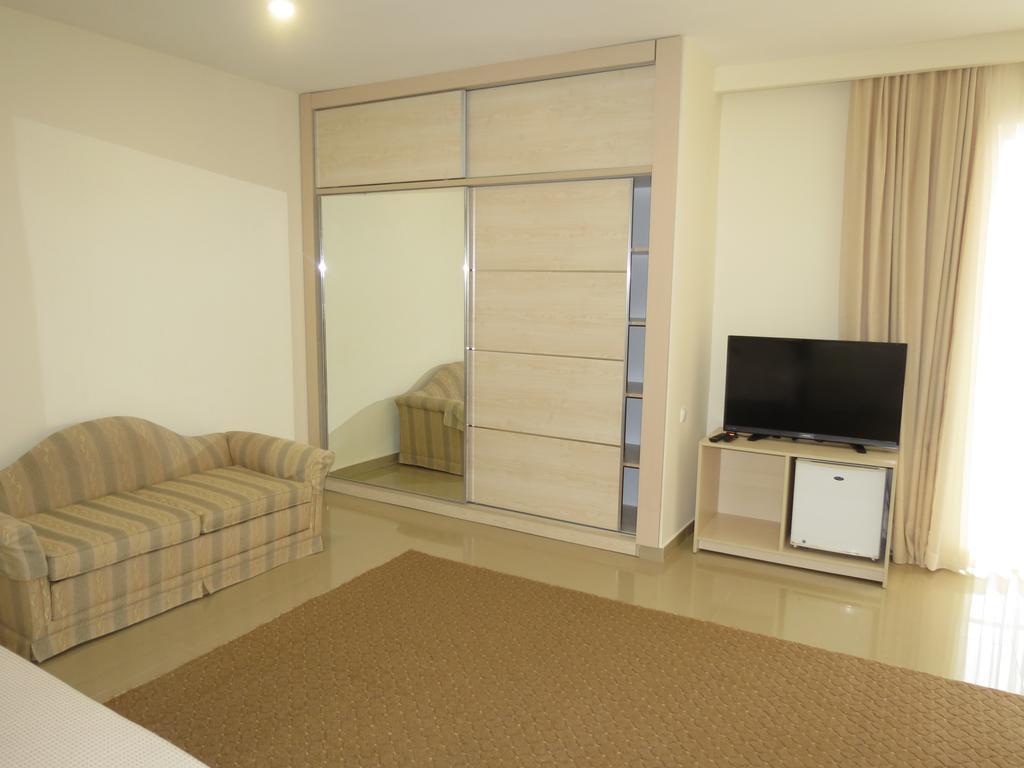 Kobuleti Beach Club ภายนอก รูปภาพ